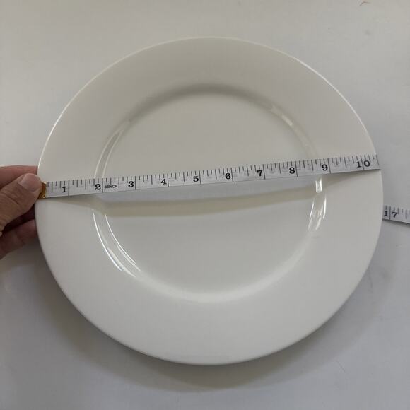 Crate & Barrel White 10.5” Dinner Plates Set of 2 Modern Traditional Dinnerware - Picture 8 of 10
